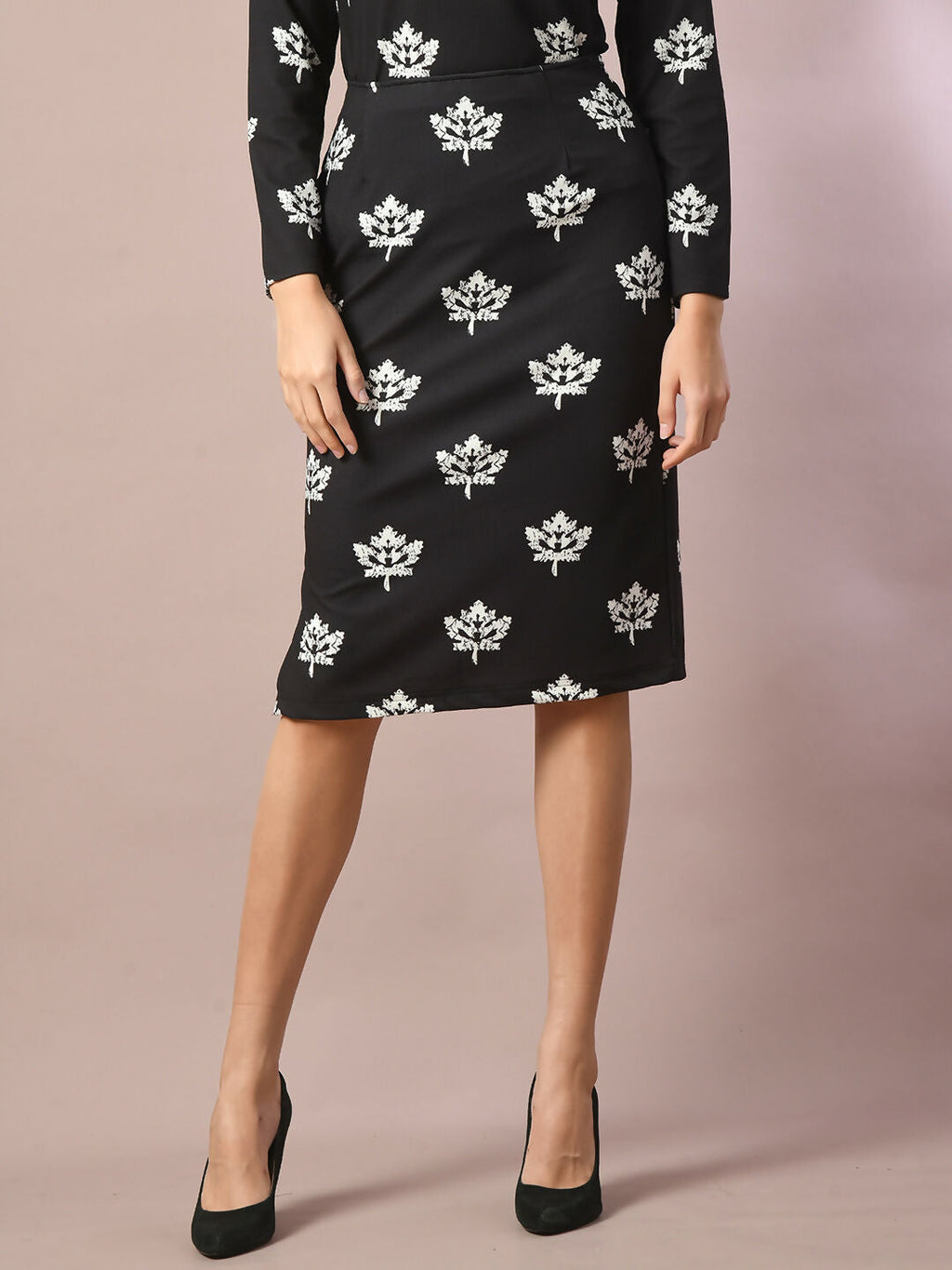 Myshka Women's Black Printed Knee Length Party Embellished Skirts | Grocsy