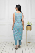 Myshka Women Blue Solid Cotton Straight Round Neck Kurtas | Grocsy