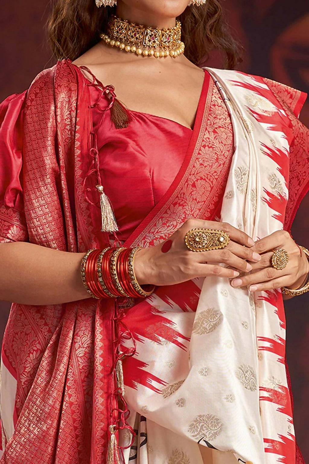 Joban Fashion Off White Silk Blend Garad Saree | Grocsy