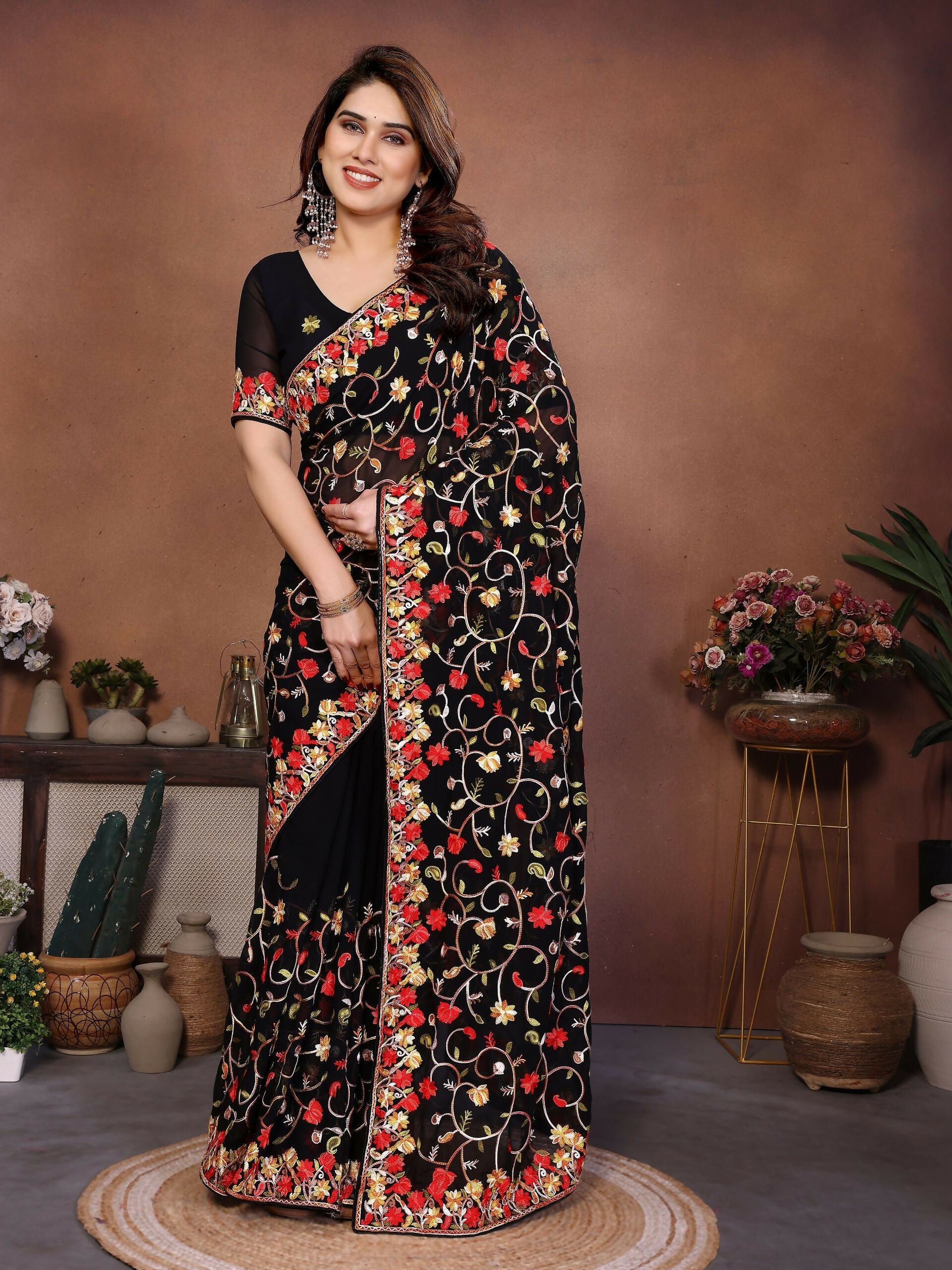 Teeya Creation New Womens Latest Wedding Wear Georgette Saree-Black | Grocsy