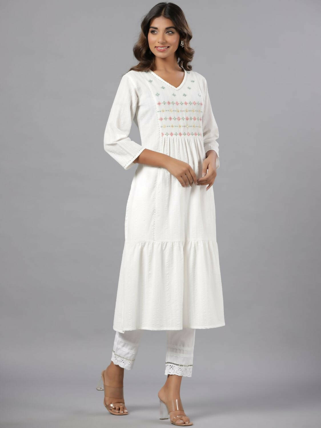 Juniper Women White Seer Sucker Embroidered High Slit Kurta | Grocsy