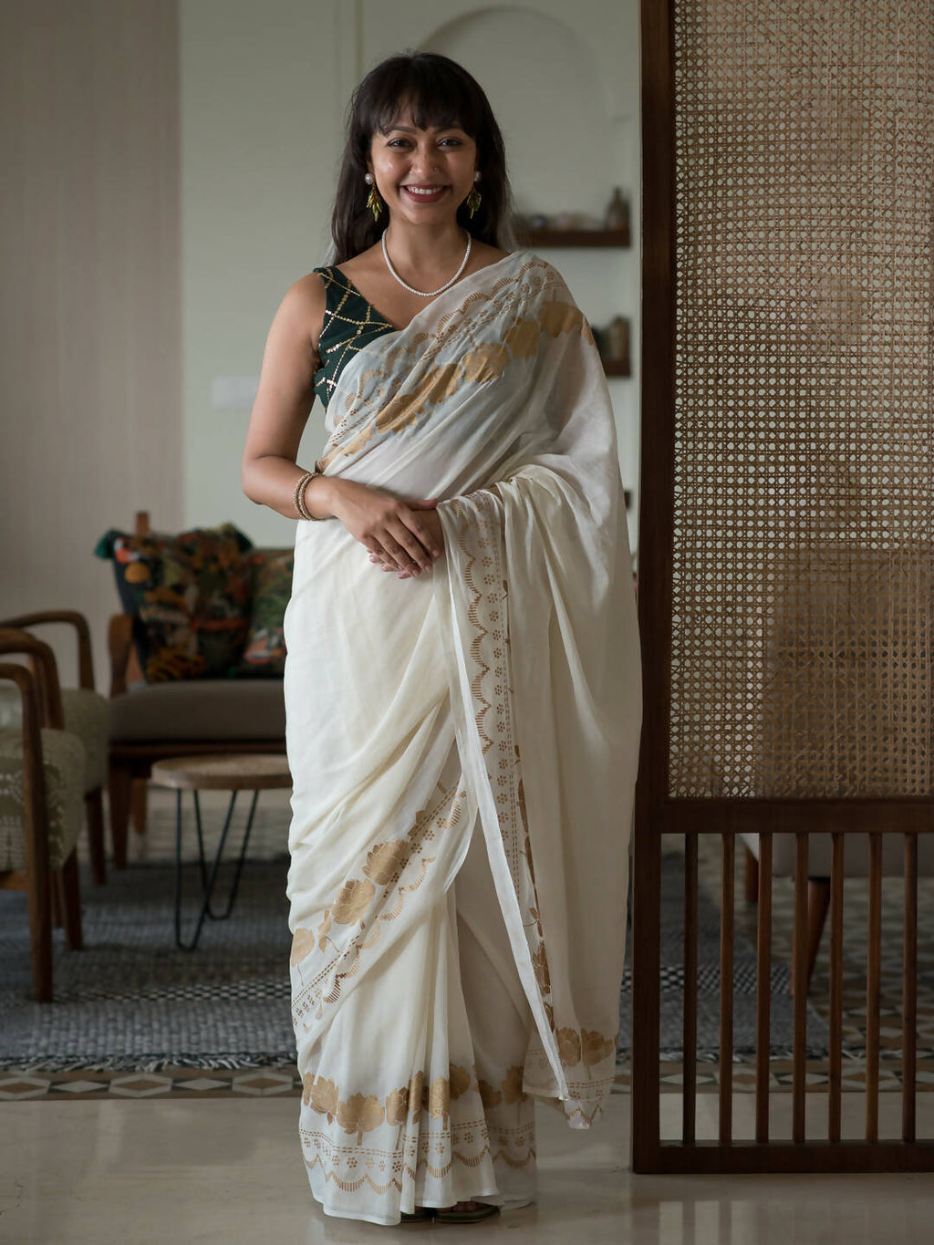 Suta White Floral Cotton Blend Saree | Grocsy
