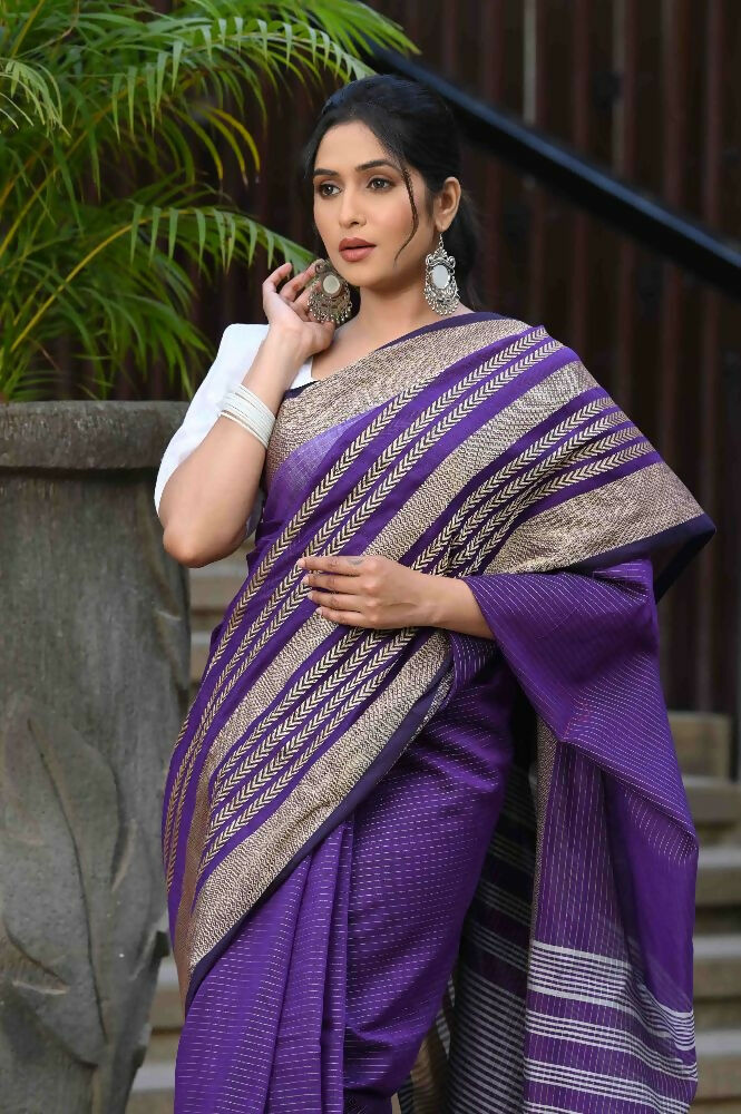 Beatitude Violet Cotton Handloom Saree | Grocsy