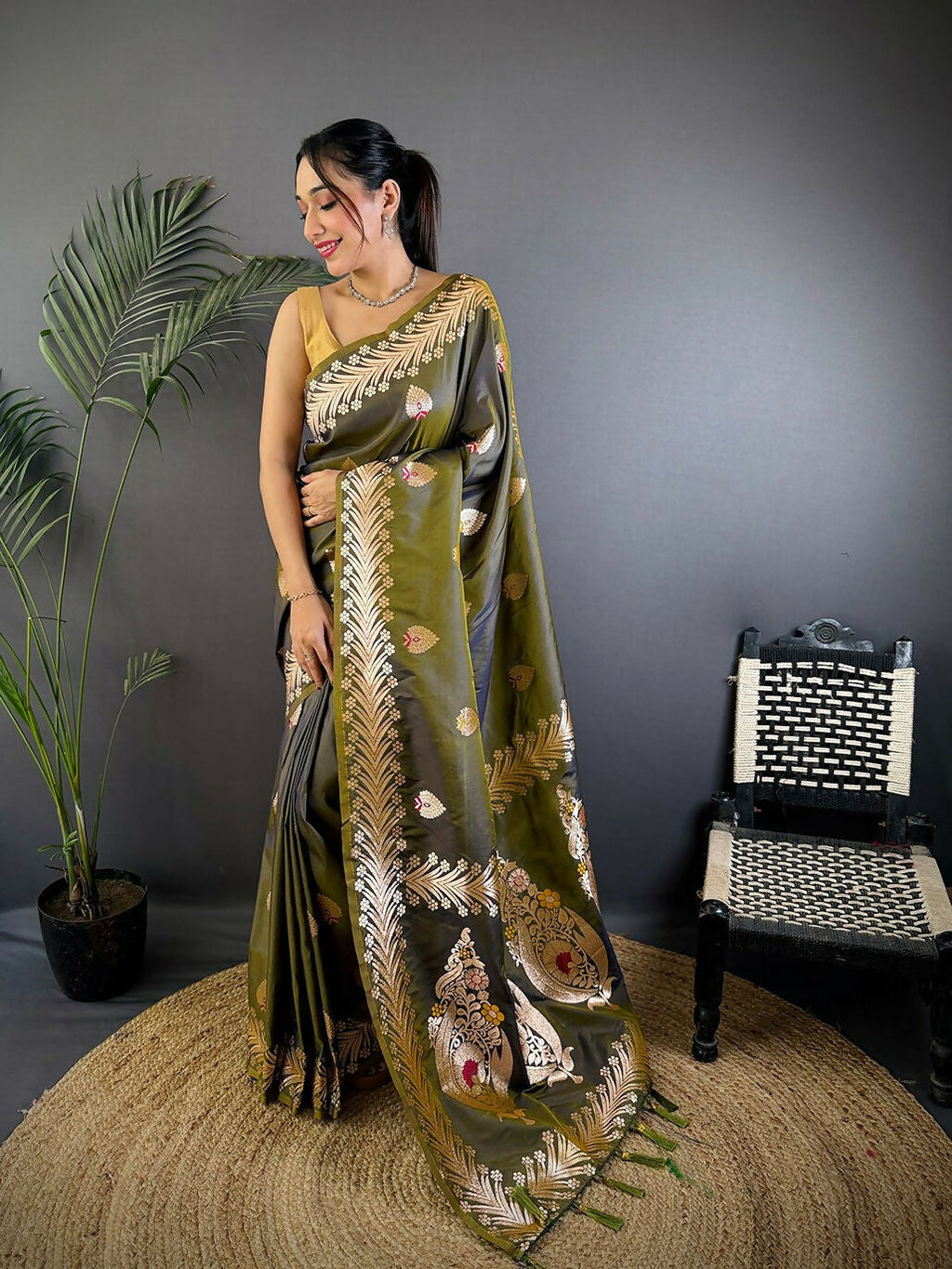 Joban Fashion Banarasi Mehendi Green Woven Soft Silk Saree | Grocsy