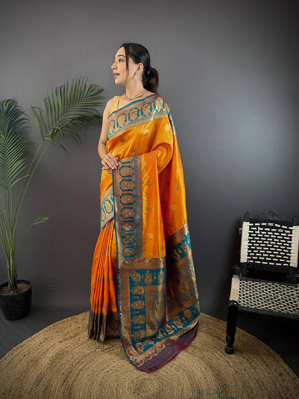 Joban Fashion Teal Butti Banarasi Silk Sarees | Grocsy