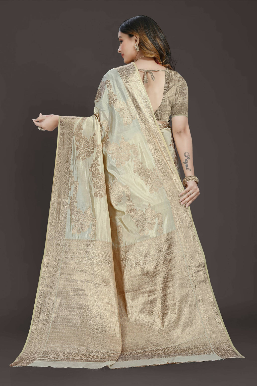 Off White Pure Raw Silk Zari Woven Saree with Unstitched Blouse Piece - Alisha | Grocsy