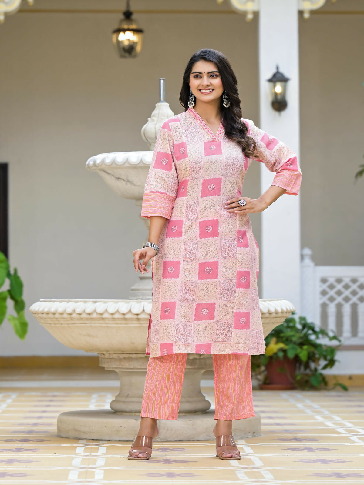 Juniper Women's Pink Floral Printed Cotton Kurta Set With Thread Work | Grocsy