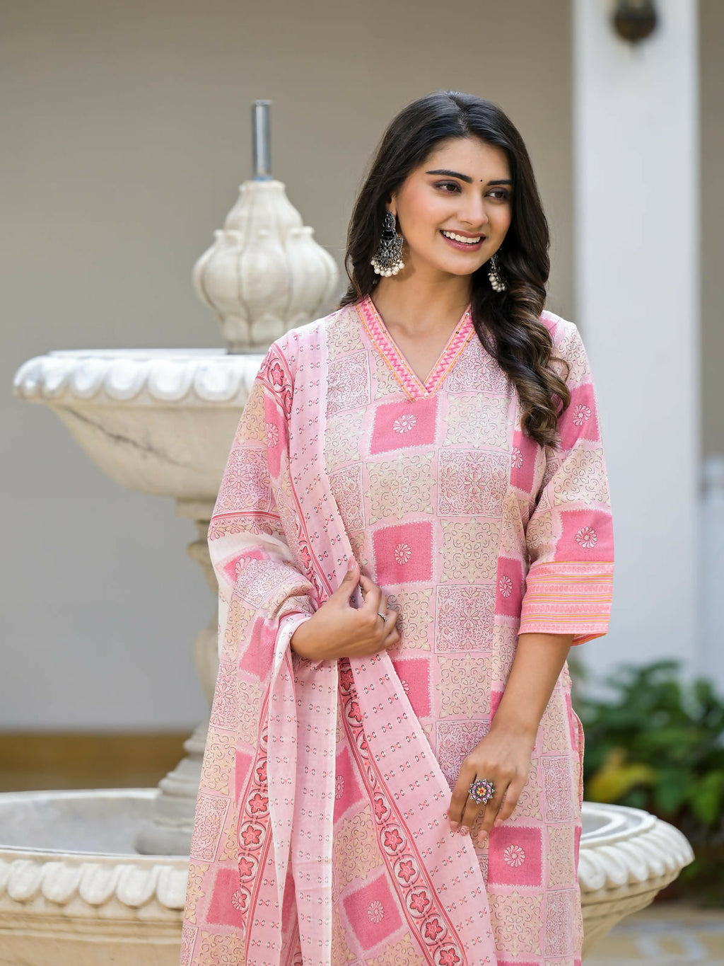 Juniper Women's Pink Floral Printed Cotton Kurta Set With Thread Work | Grocsy