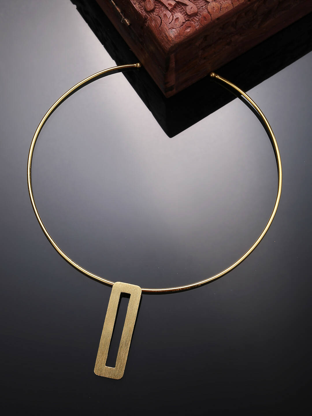 NVR Women Gold-Polished Circular Choker Necklace | Grocsy