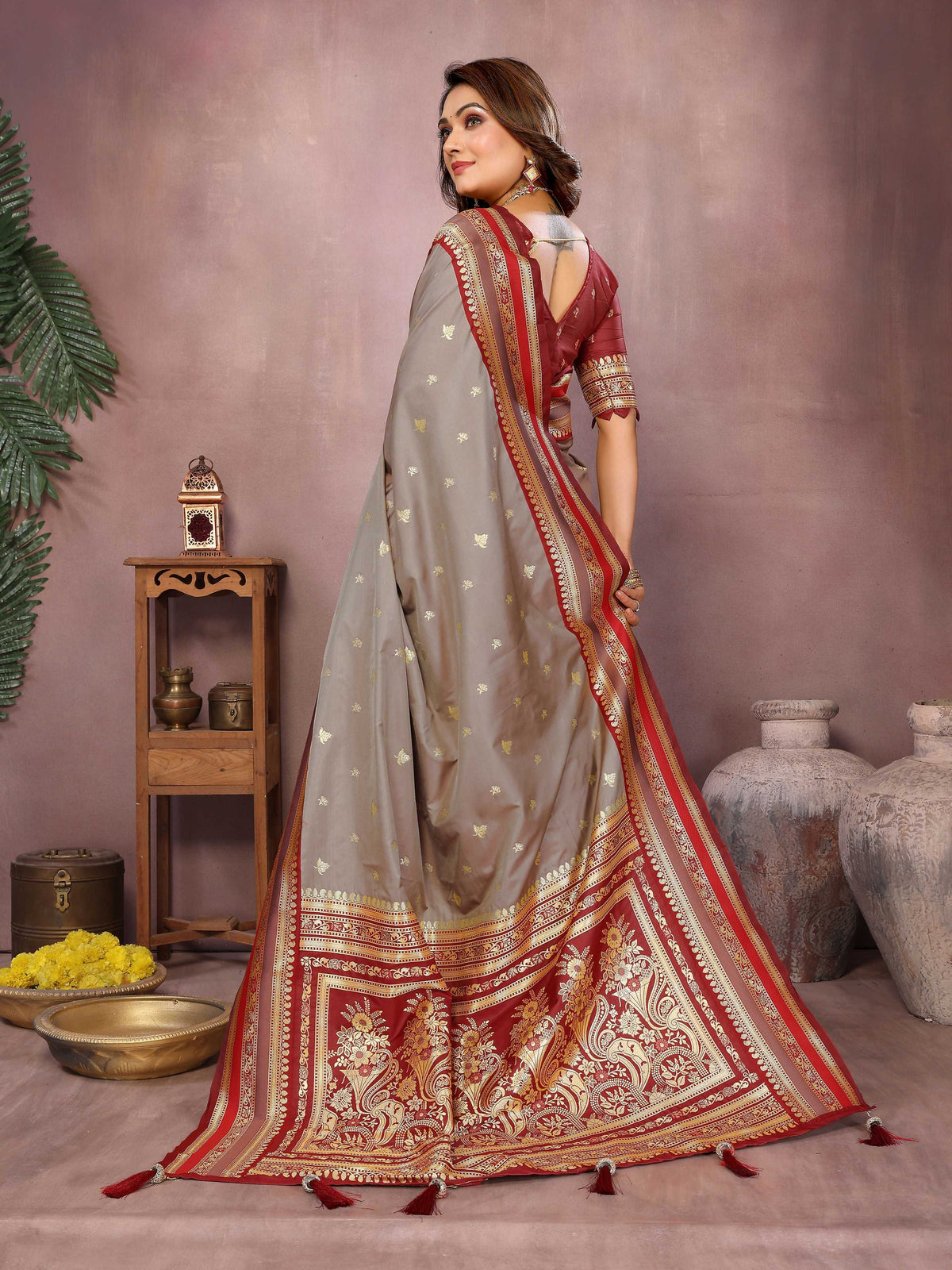 Aastha Fashion Grey Kalamkari Silk Weaving Saree | Grocsy