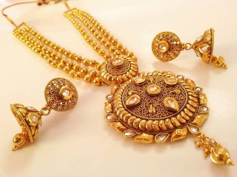 Antique Designer Gold Necklace Set | Grocsy