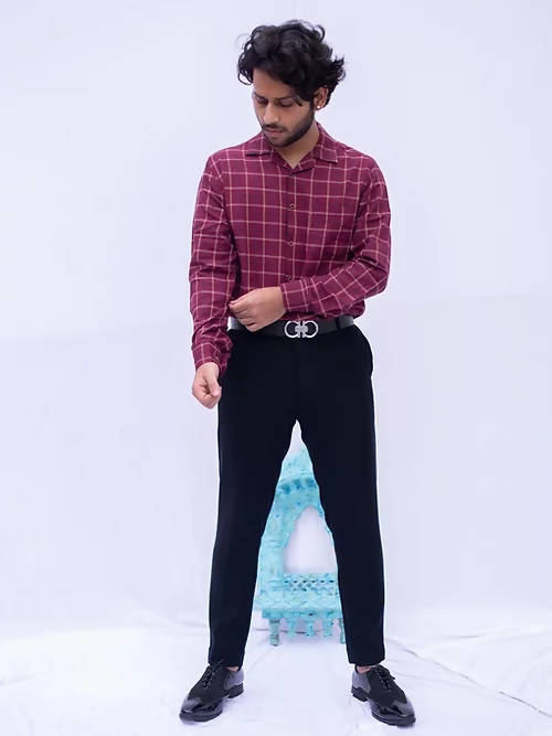 Diva Globe Checkard Lapel Collar Shirt | Grocsy