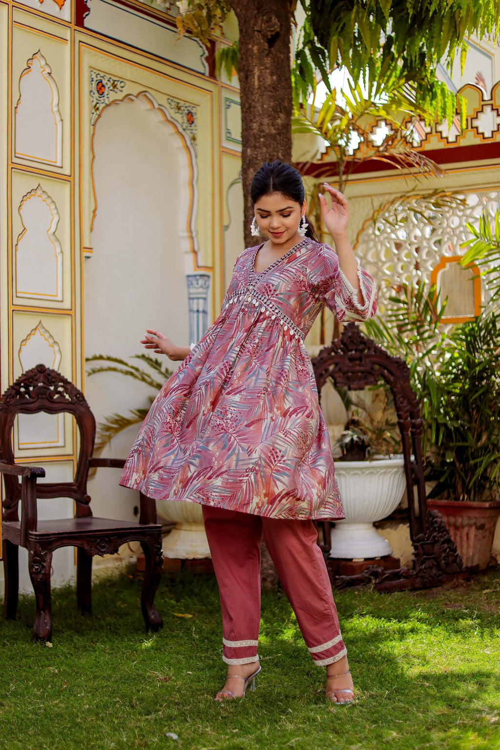Vaasva Women Brown Muslin Floral Print Alia cut Kurta & Pant (Cord set) | Grocsy
