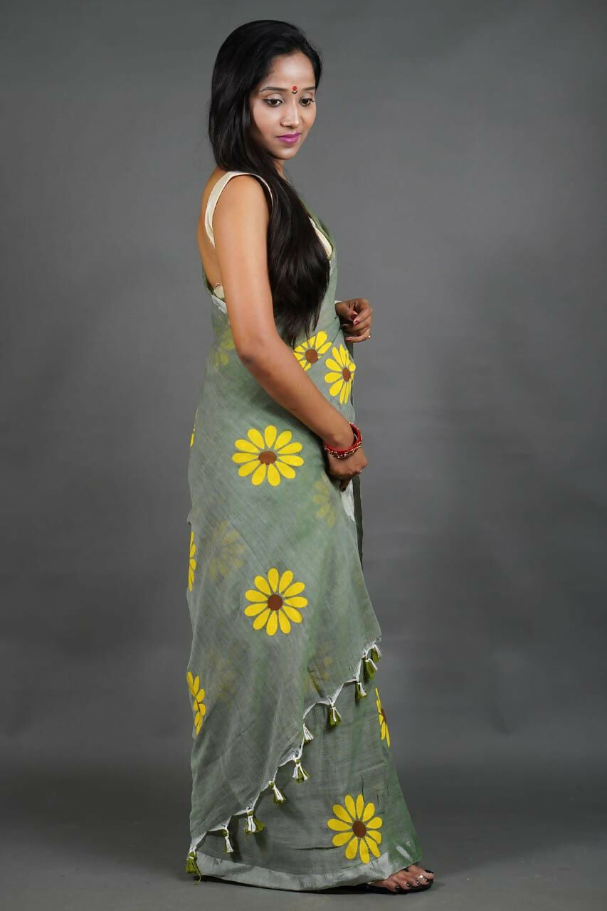 Exclusive Collection Light Pista Pure Cotton Saree With Sunflower Design | Grocsy