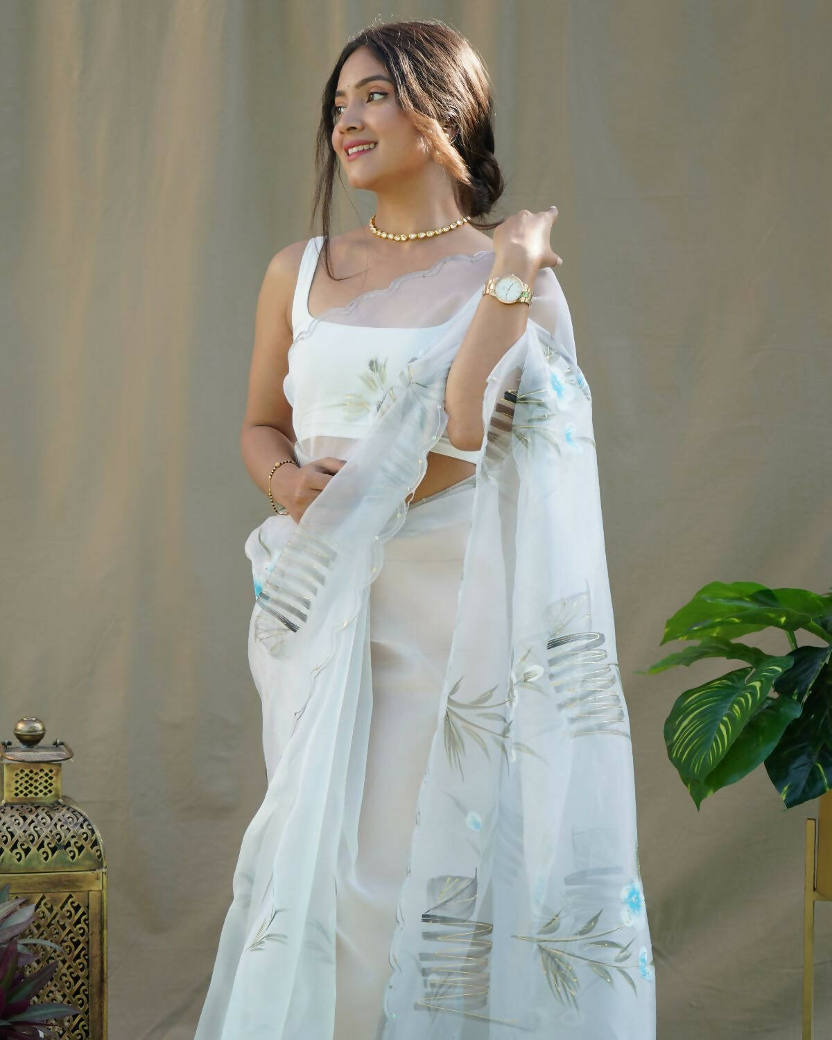 Vamsee Grey Organza Saree | Grocsy