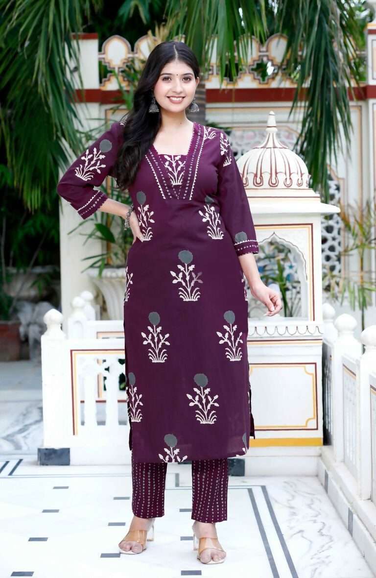 Miravan Women's Cotton Fabric Purple Kurta With Palazzo | Grocsy