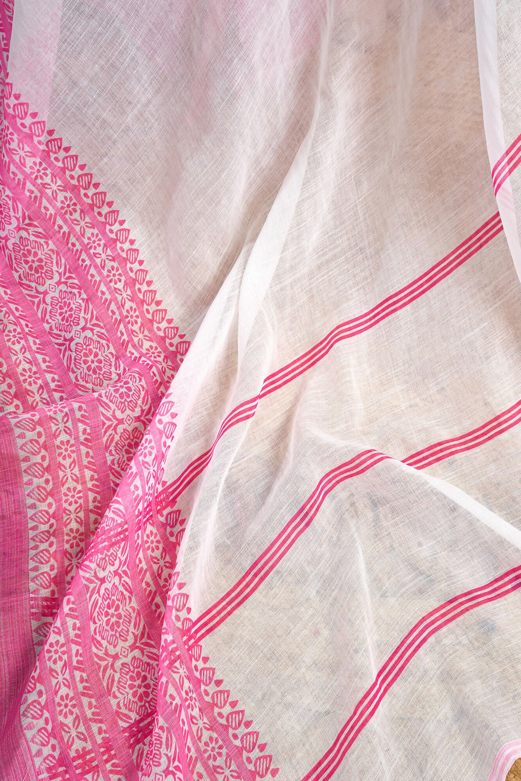 Vastranavya White Digital Printed Linen Ready To Wear Designer Saree with Unstitched Blouse | Grocsy
