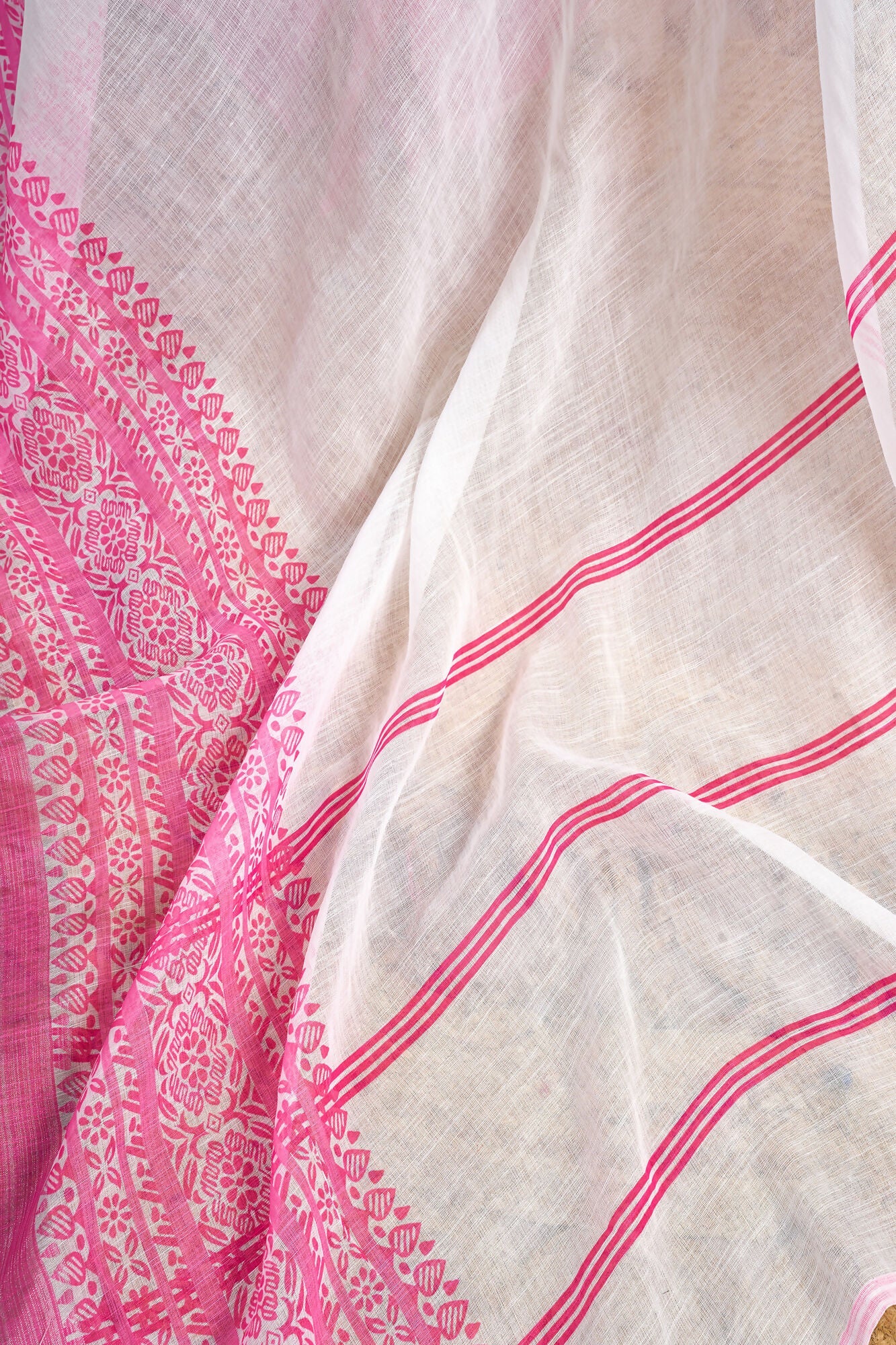 Vastranavya White Digital Printed Linen Ready To Wear Designer Saree with Unstitched Blouse | Grocsy