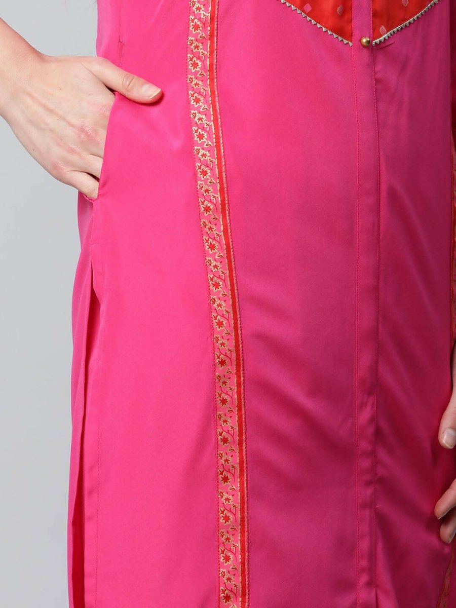 Ahalyaa Womens Pink Crepe Printed Kurtas | Grocsy