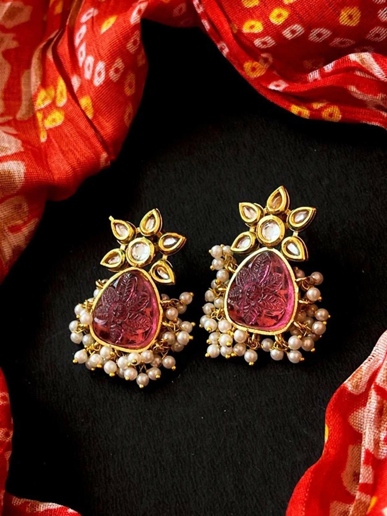 Joban Fashion Monalisa Carving Stone Beaded Earring