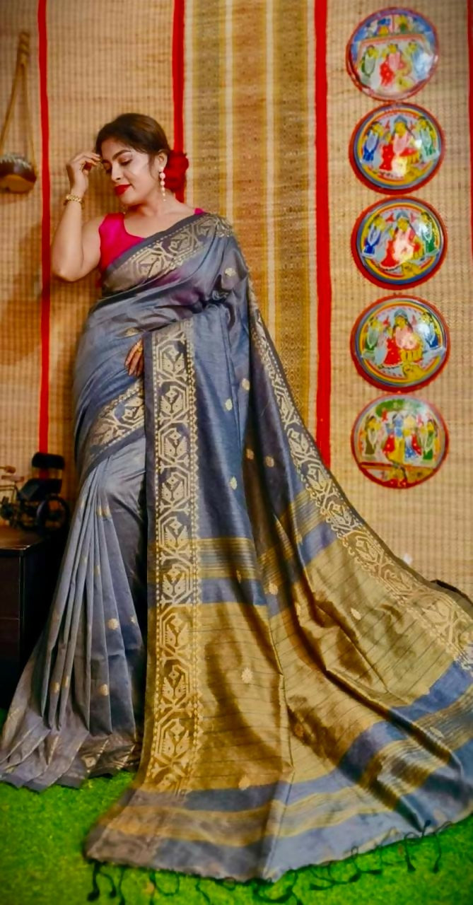 Exclusive Collection Beautiful Gray Pure Cotton Woven Handloom Saree With Running Blouse Piece | Grocsy
