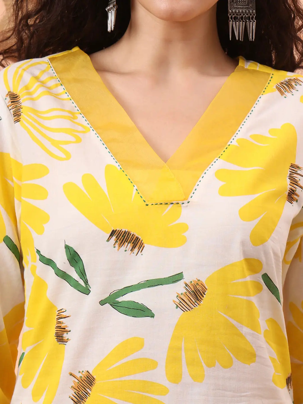 Yufta Yellow And White Floral Kantha Work Straight Kurta Trouser Dupatta Set | Grocsy