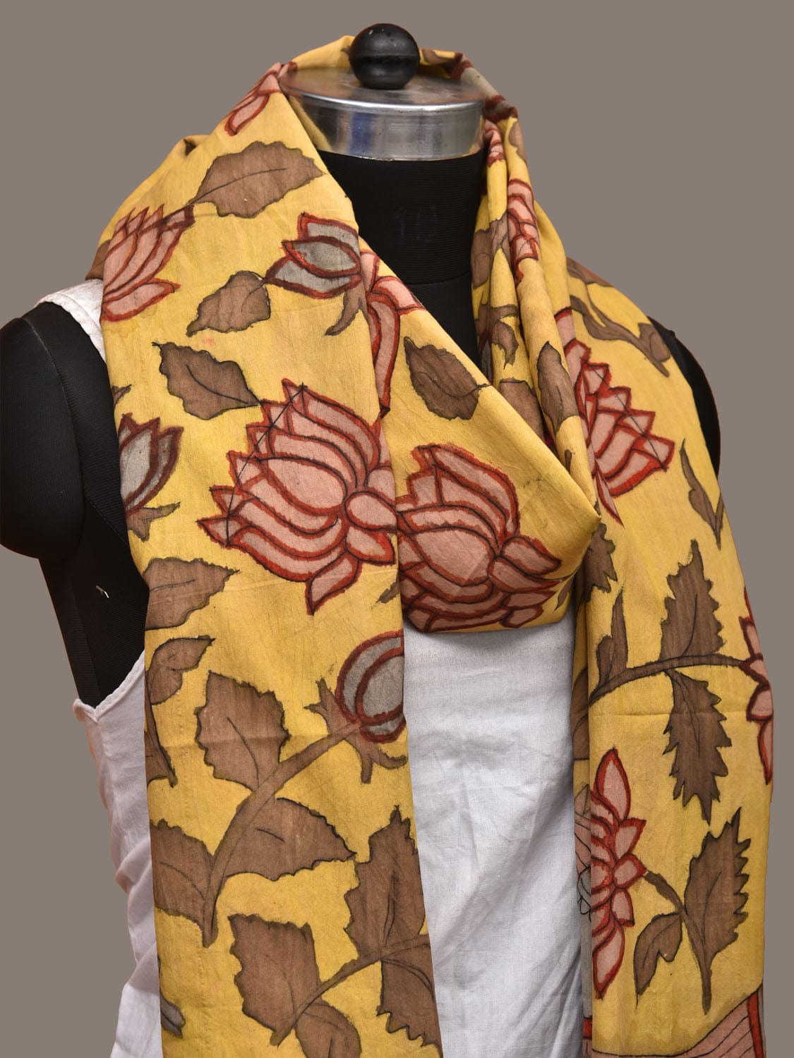 Yellow Kalamkari Hand Painted Cotton Handloom Dupatta with Lotus Flowers Design - Global Threads | Grocsy