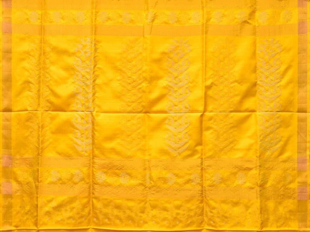 Yellow Uppada Silk Handloom Saree with Karpur Pallu Design - Global Threads | Grocsy