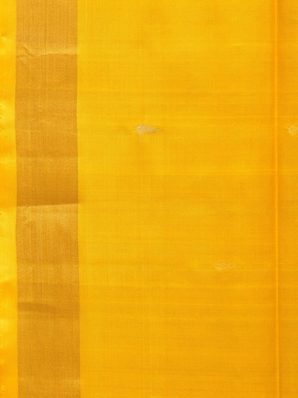 Yellow Uppada Silk Handloom Saree with Karpur Pallu Design - Global Threads | Grocsy
