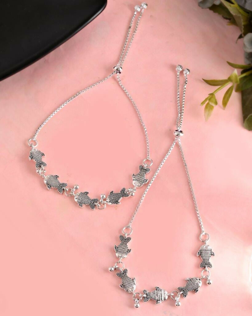 VOJ Set of 2 Traditional Fish Shapped Designer Anklet | Grocsy