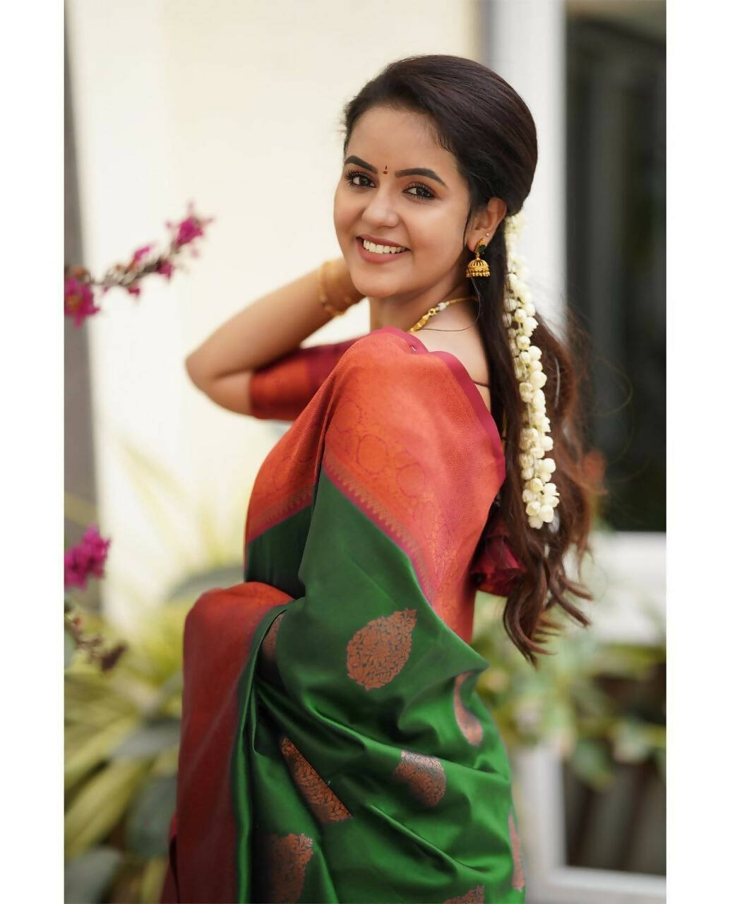 DEIANA'S Beautiful Designer Golden zari Soft Lichi Silk Saree - Light Green | Grocsy