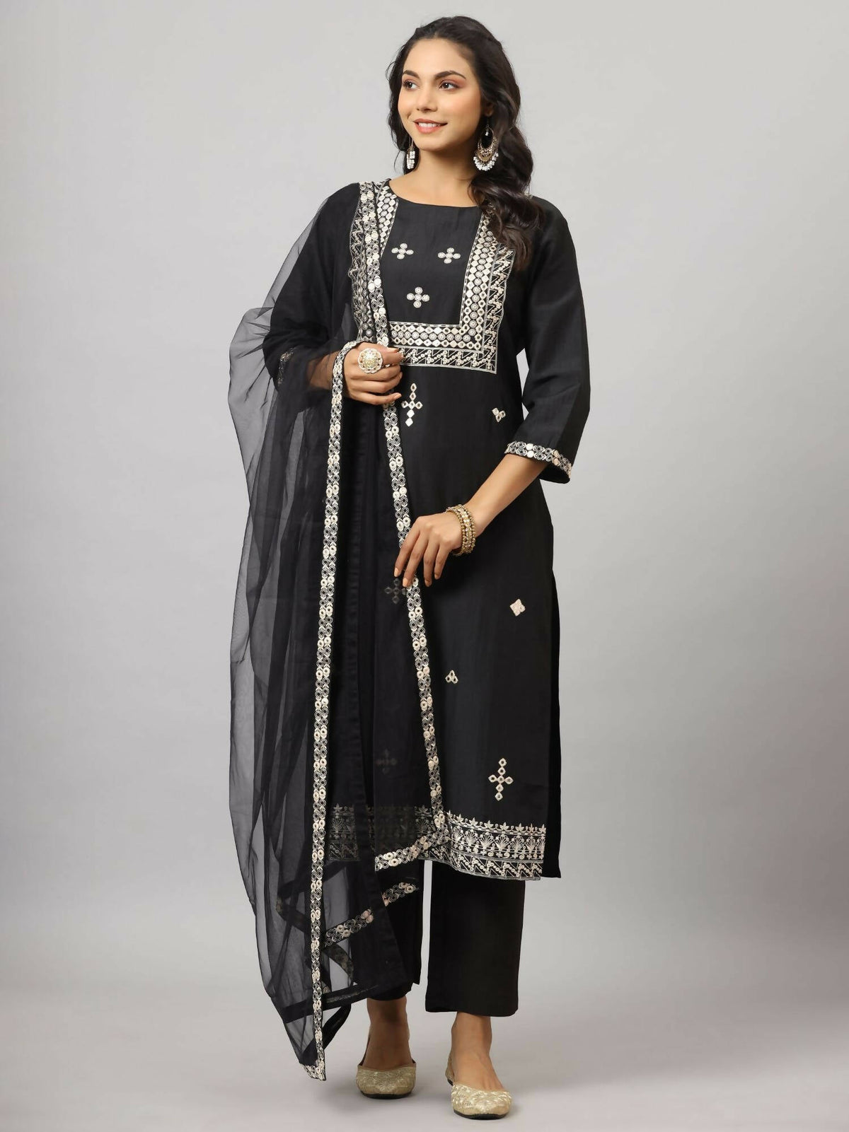 Juniper Women's Black Chinnon Solid Embroidered Kurta Set | Grocsy