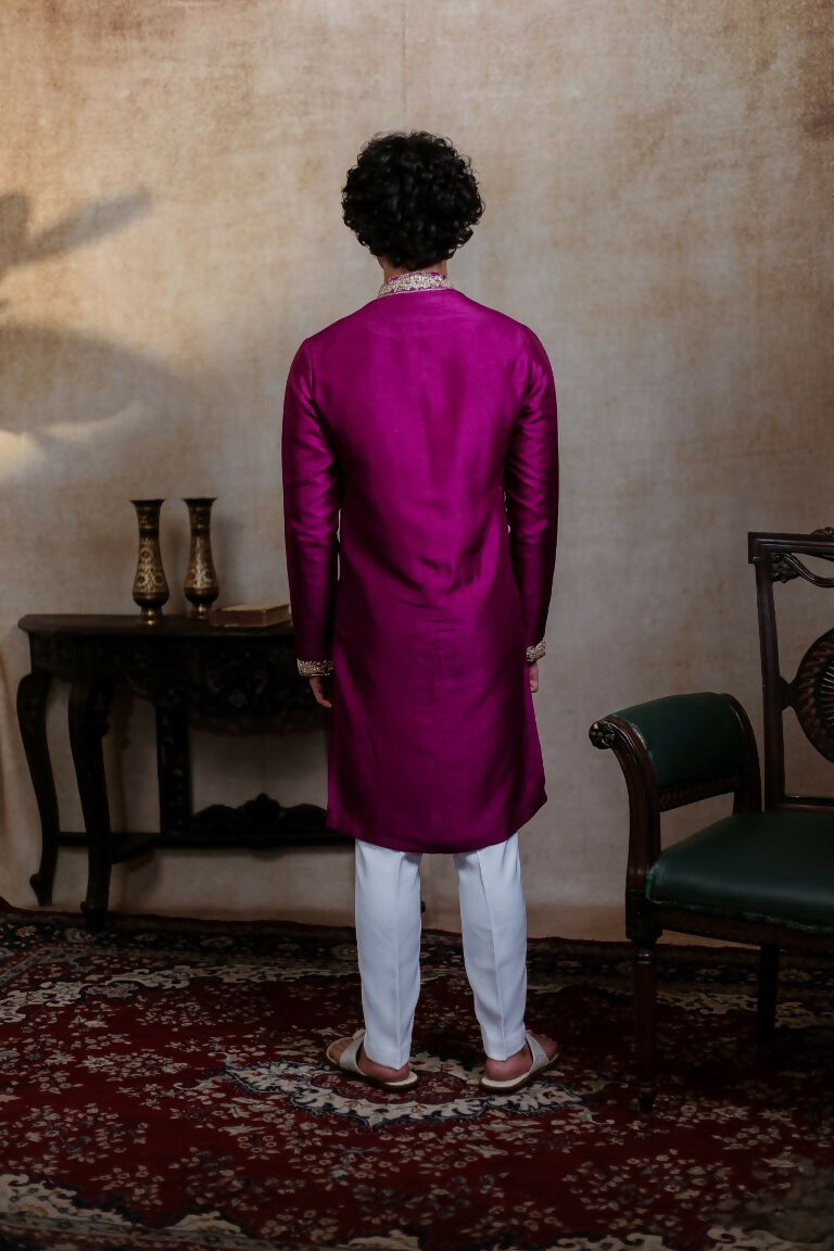 Falling Raw Silk Magenta Perple Rajyog Kurta Set By Hilo Design | Grocsy