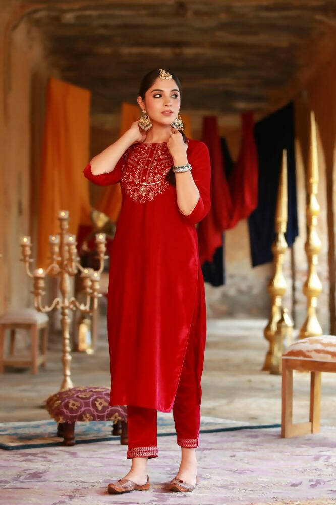 Juniper Women Fuchsia Velvet Embroidered Straight Kurta Sets | Grocsy