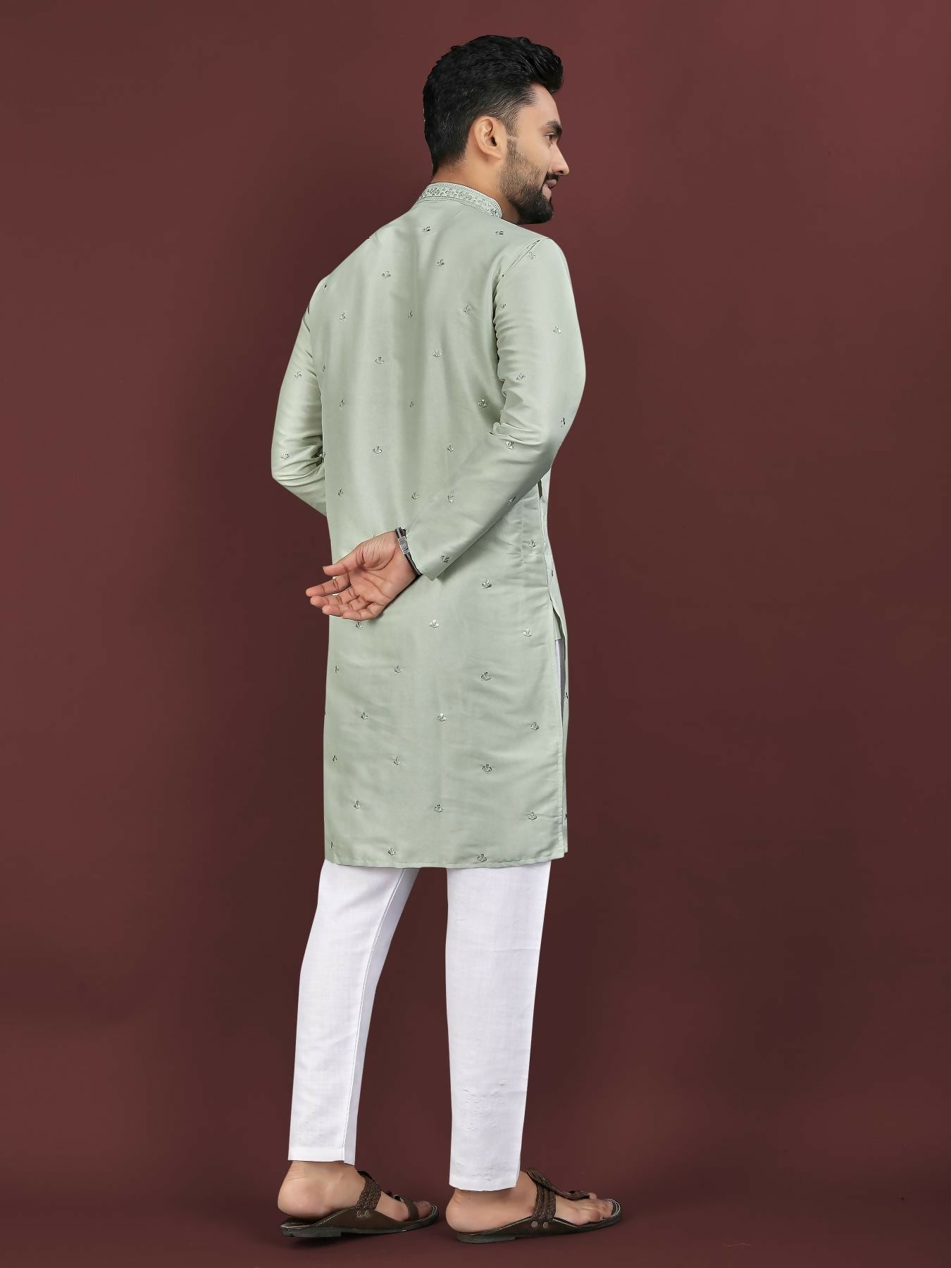 Anaita Green Embroidered Silk Straight Kurta | Grocsy