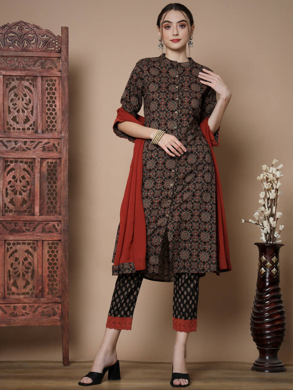 Myshka Women's Muli A-Line Kurta & Trousers With Dupatta | Grocsy