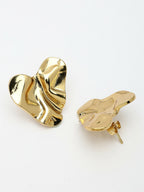 NVR Women's Gold-Polished Heart Shape Stud Earrings