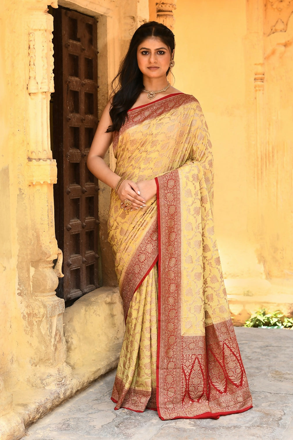 Joban Fashion Yellow Crepe Chiffon Pure Handloom Banarasi Silk Saree | Grocsy