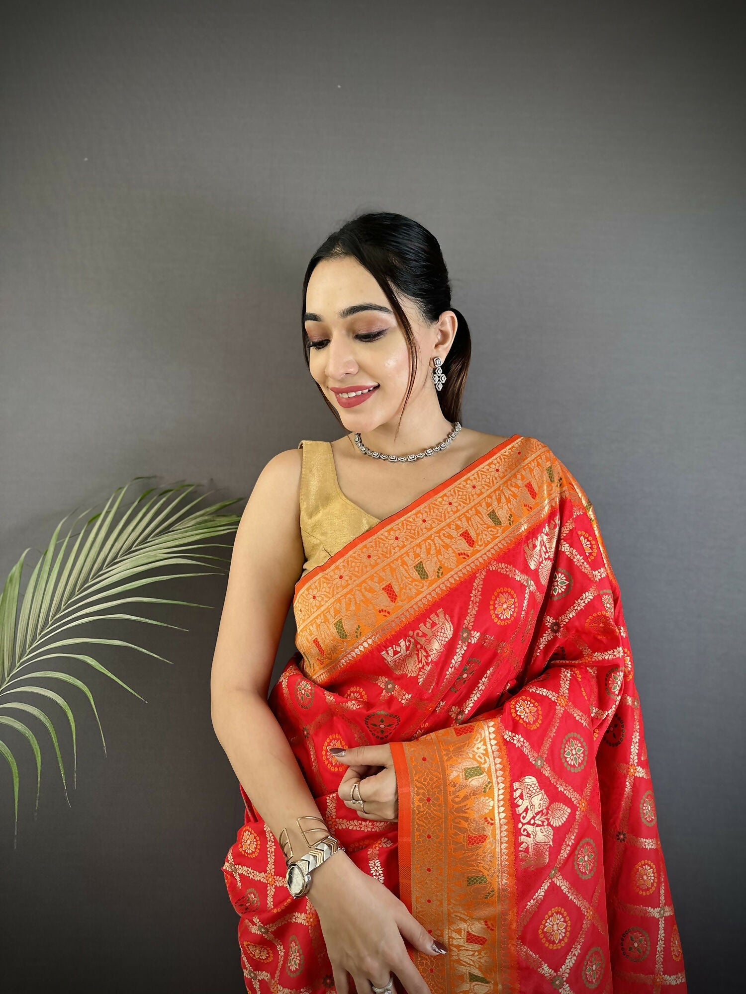 Joban Fashion Red Geometric Pattern Soft Silk Patola Saree | Grocsy