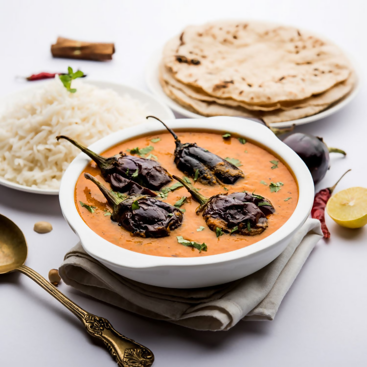 Priya Gutti Vankaya Kura Masala | Grocsy