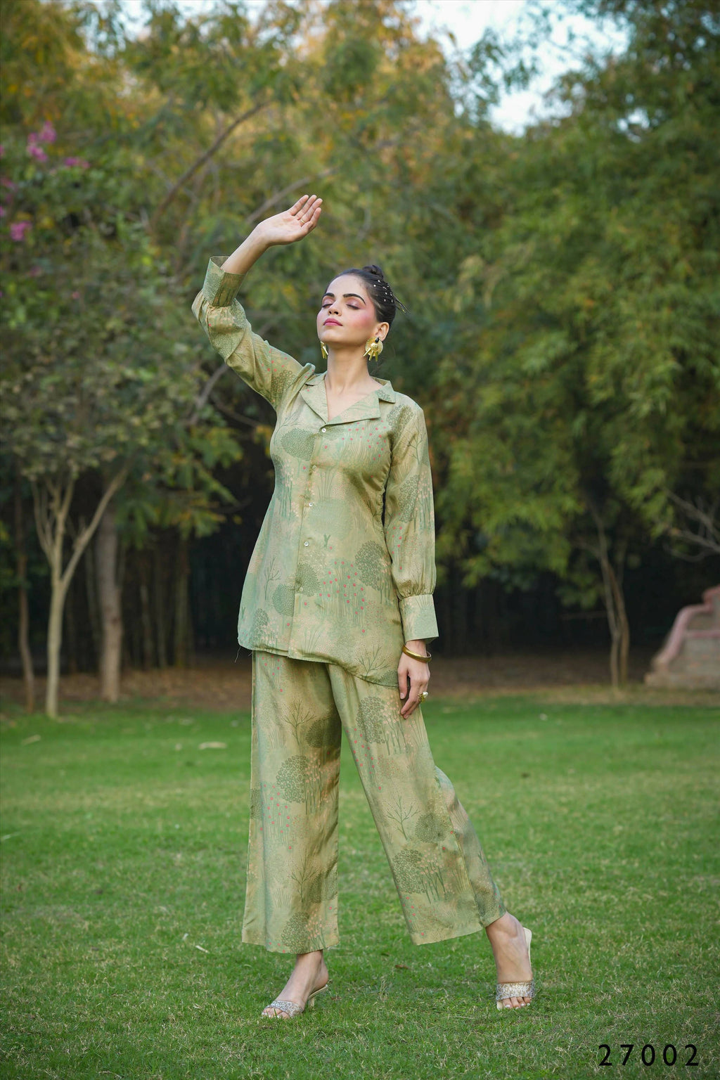 Women's Casual Fashionable Mahendi Mull Cotton co-ord set - Anya | Grocsy