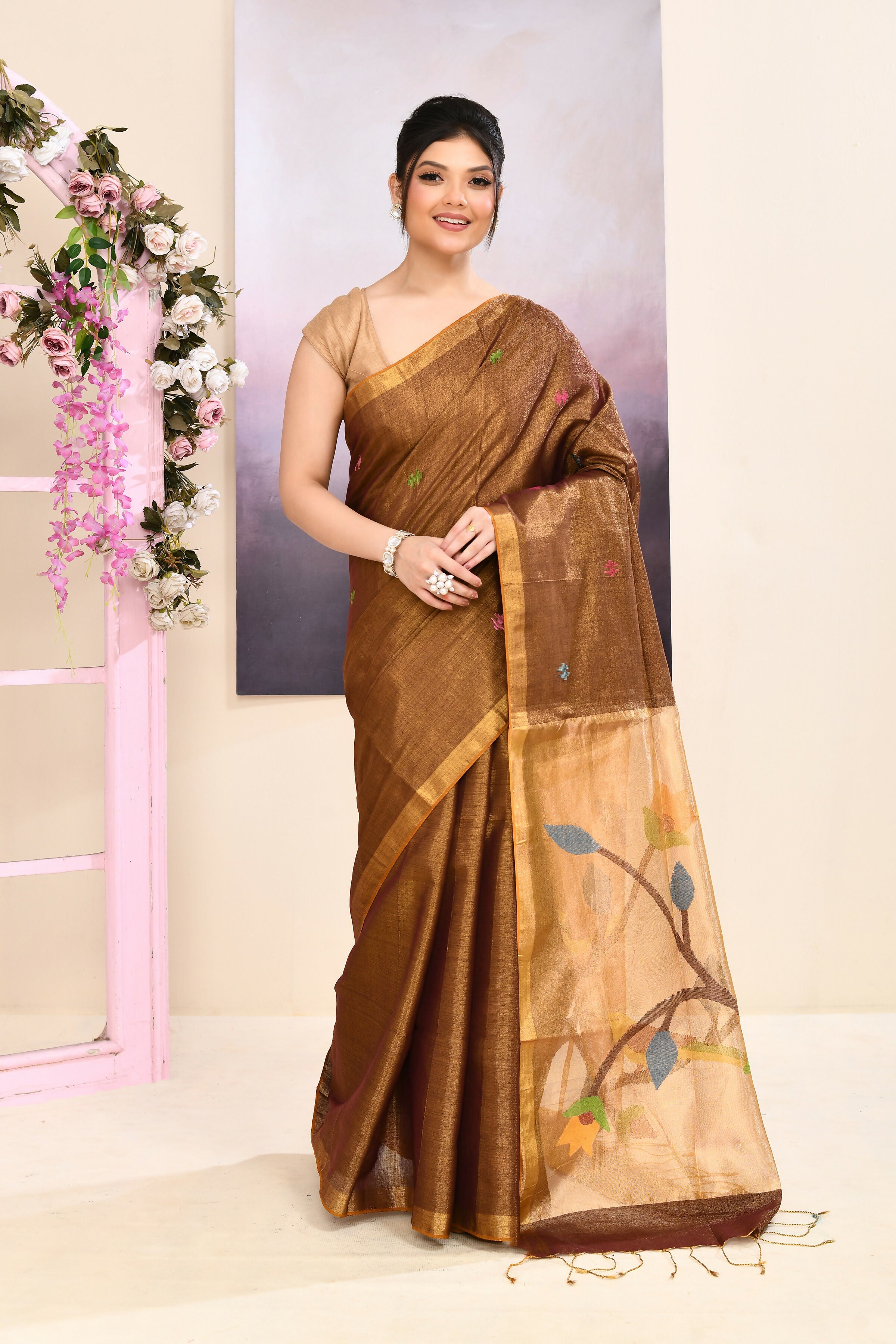 Piyari Fashion Women's Brown Embellished Tissue Jamdani Saree | Grocsy