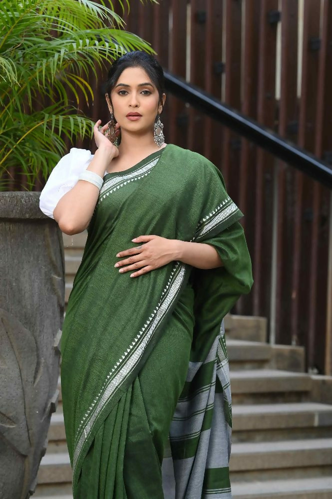 Beatitude Green Cotton Handloom Saree | Grocsy