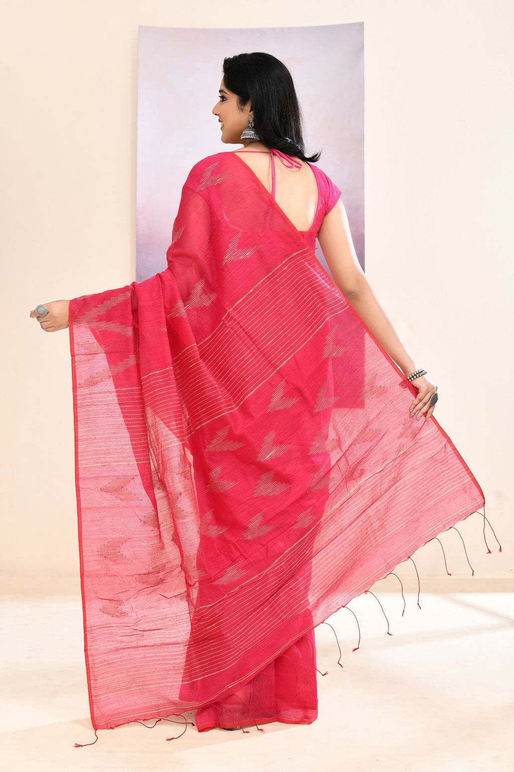 Piyari Fashion Women's Pink Embellished Cotton Blend Jamdani Saree | Grocsy