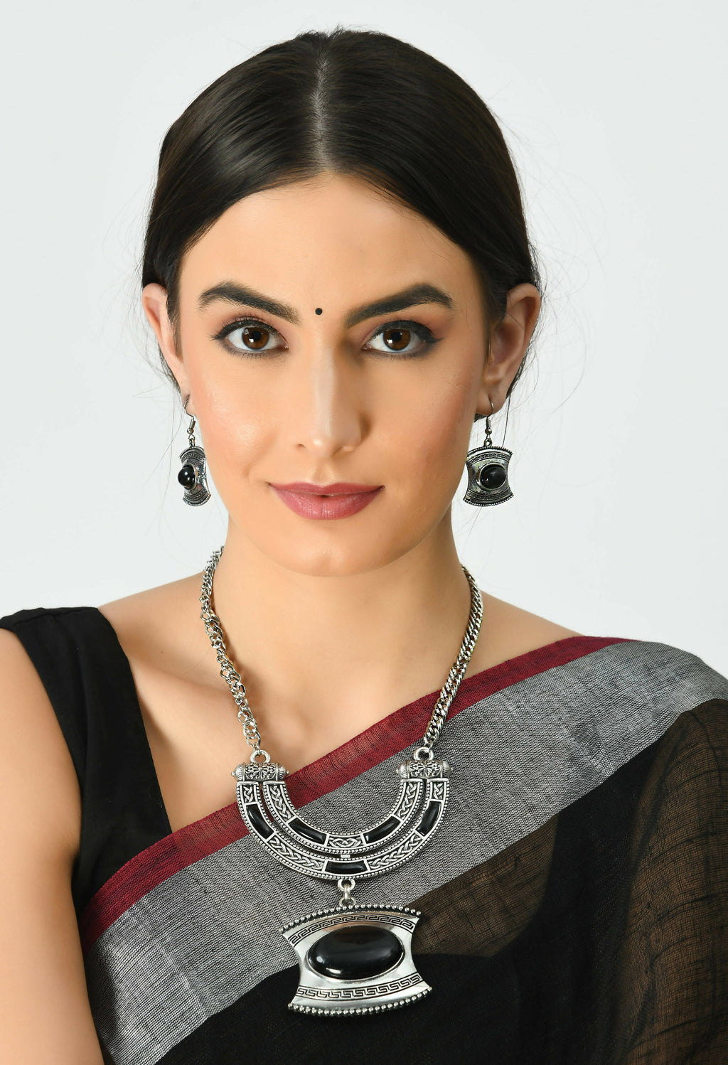 Mominos Fashion Johar Kamal Oxidised Silver-Plated Stone Work Long Necklace Handicraft | Grocsy