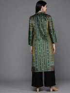Ahalyaa Women Printed Gotta Patti Velvet Kurta - Green Color | Grocsy