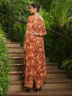 Janasya Brown Georgette Floral Kurta, Bottom & Inner | Grocsy