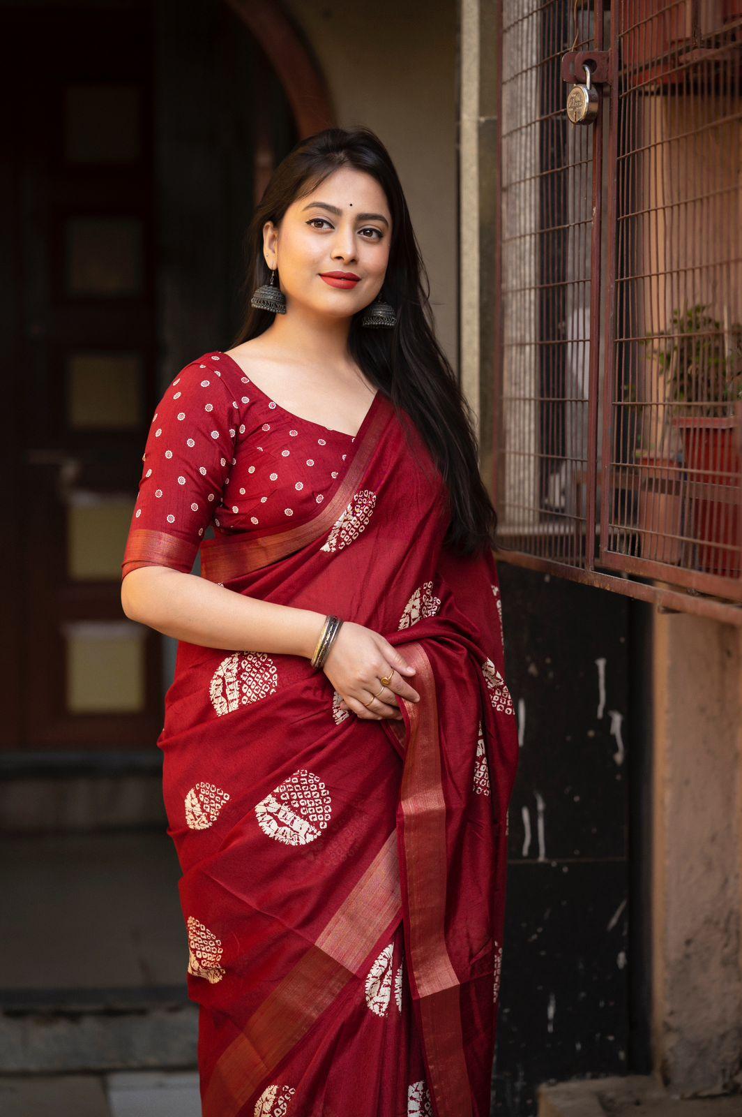 Maroon Cotton Crepe Batik Print Saree with Unstitched Blouse - Hiral Fashion | Grocsy